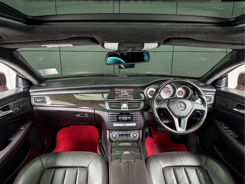 รหัสรถ WRT4530 2012 BENZ CLS-CLASS, 250 โฉม W218 ปี11-18 สีนำ้ตาล ดีเซล 2.1 L turbo 9