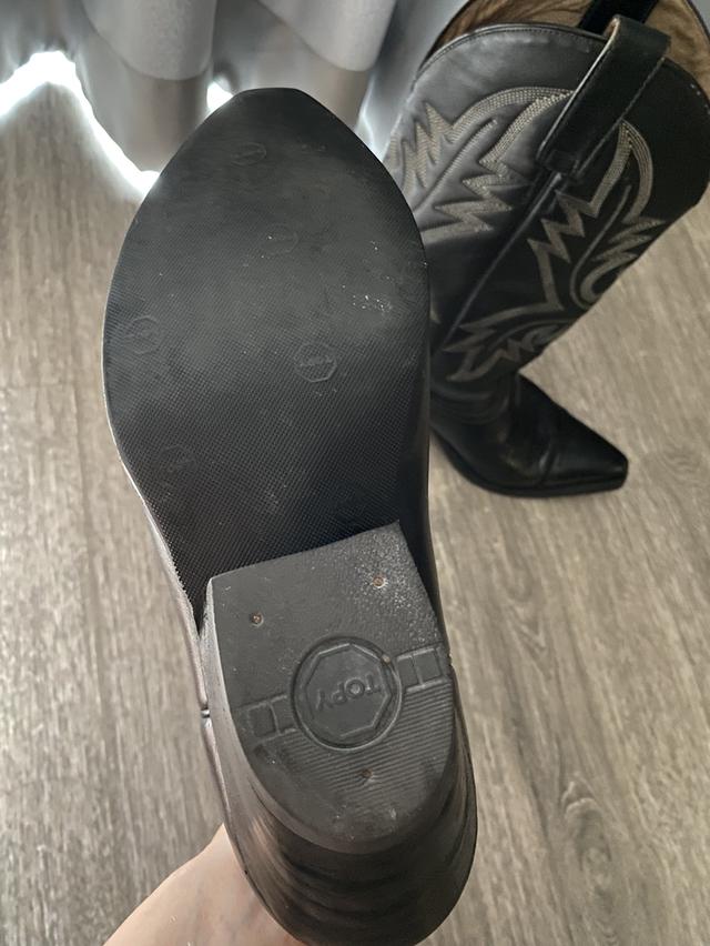 รองเท้าบูทส้นสูงคาวบอย รูปที่ 4