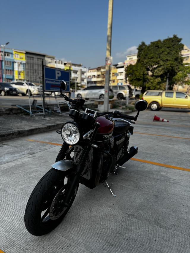 TRIUMPH SPEED TWIN 1200 ปี2019 300,000 บาท ไมล์ 800 กม. Line id Somchay1340 รูปที่ 7