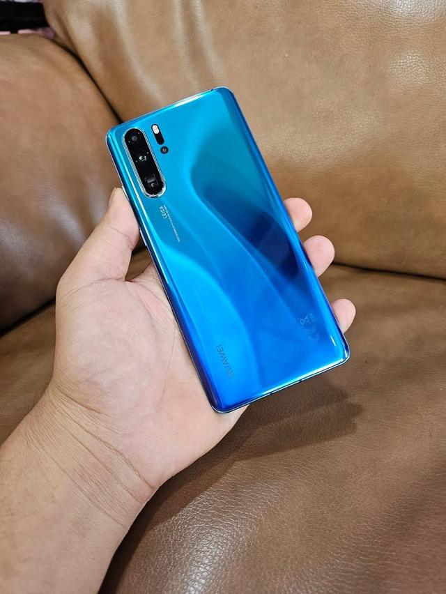 พร้อมปล่อย Huawei P30 Pro 4