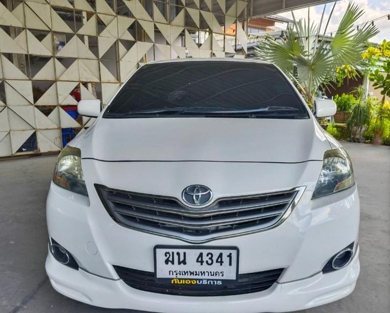 Toyota Vios สีขาว ปี 2012 3