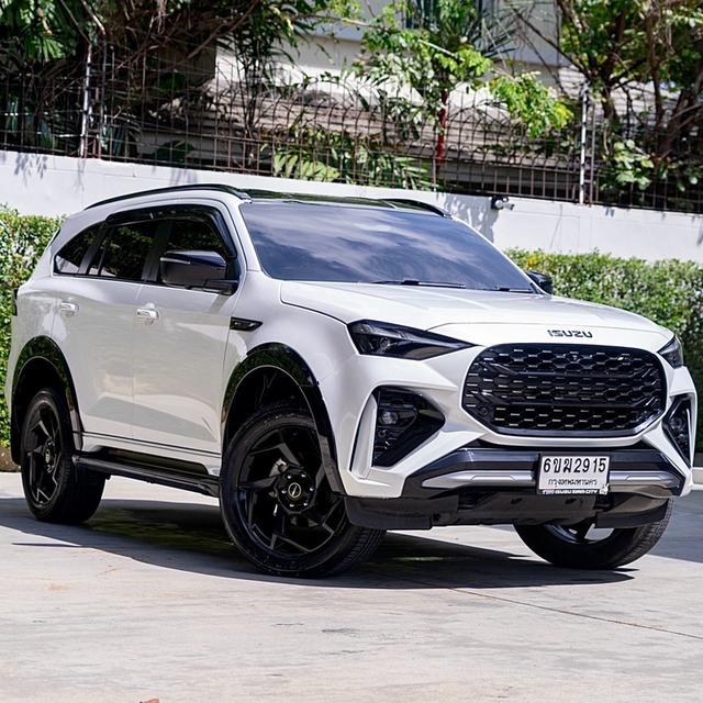 ISUZU MU-X 3.0 RS 6AT 2WD 2025 - มือเดียว 36,xxx km ประวัติเข้าศูนย์ทุกระยะMU-X 3.0 RS 2025 ตัว TOP สุด RS หน้าใหม่ โฉมใหม่ล่าสุด ป้ายแดง 1.6 ล้าน