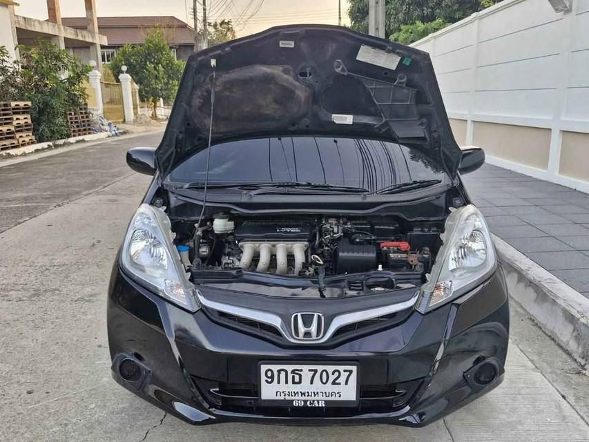 2013 Honda Jazz มือสอง 3