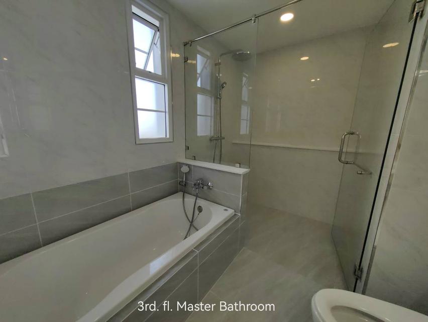 ให้เช่าโฮมออฟฟิศ 4 ชั้น โครงการพลัสพาร์ค อเวนิว ลาซาล-ศรีนครินทร์ 13