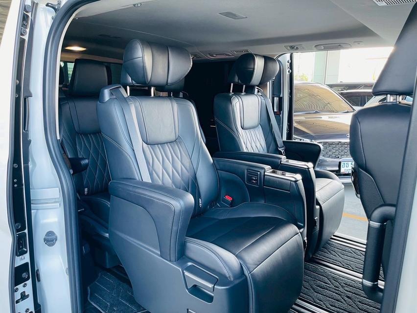 รหัสรถ PB566 TOYOTA MAJESTY 2.8 ปี 2021  สีขาว 15