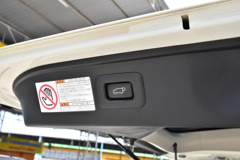 รหัสรถ PBG9999 Toyota Alphard 2.5 SC Package ปี 2020 5