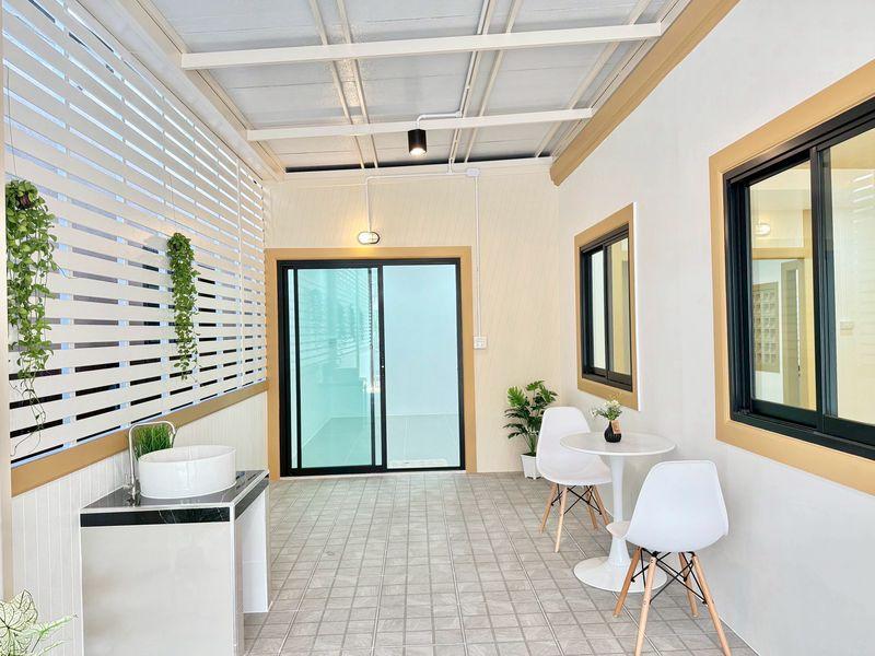 หมู่บ้านพฤกษา19 วัดลาดปลาดุกบ้านแฝด 2 ชั้น ตกแต่งใหม่พร้อมเฟอร์นิเจอร์ จอดรถในบ้านได้ถึง 3 คัน 🏗️ หน้าบ้านกว้าง 10 เมตร 5