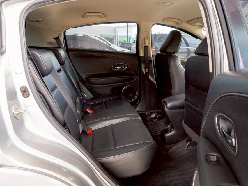 Honda HR-V 1.8E Limited ปี 2017 รถบ้านเจ้าของเดียว 16