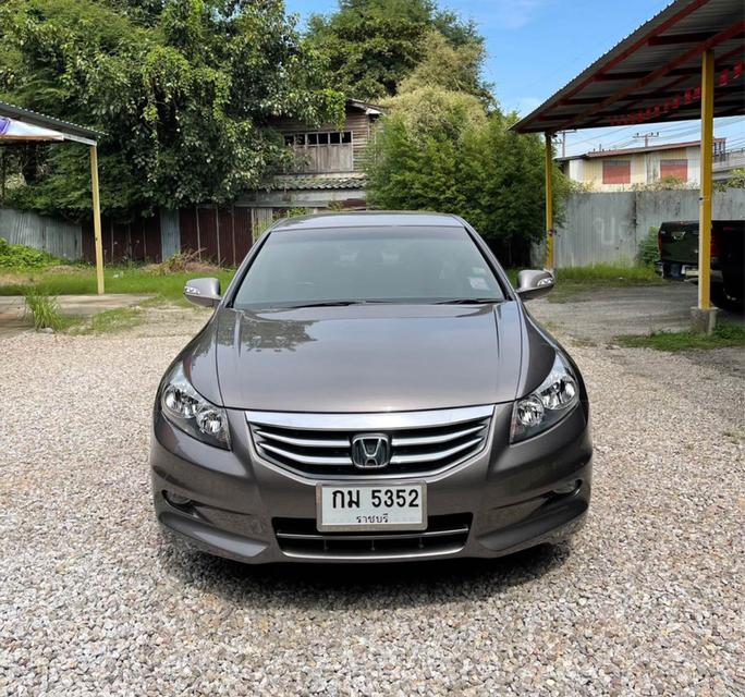 รถเก๋ง Honda Accord ปี 2010