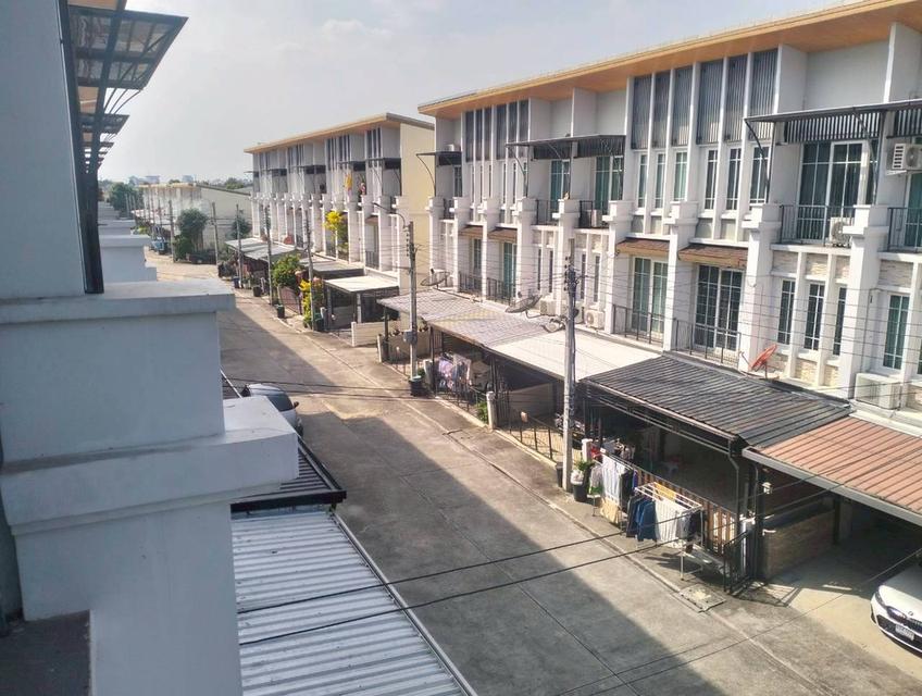 ขาย/เช่าทาวน์โฮมโกเด้นทาวน์1 ลาดพร้าว-เกษตรนวมินทร์ 13