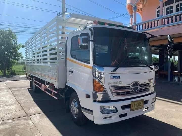 ขายรถ 6 ล้อ HINO FC9J ปี 60