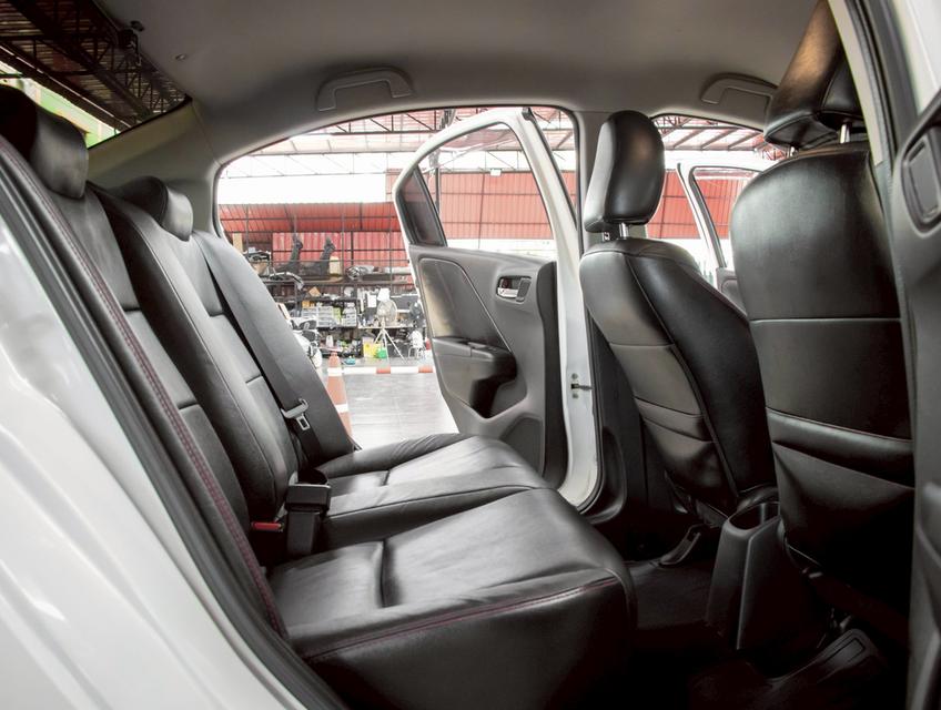 HONDA CITY 1.5 V+ i-VTEC ปี 2018 11