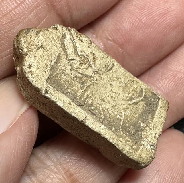 พระพิมพ์พระประจำวันศุกร์ ปางรำพึง หลวงพ่อจาด วัดบางกระเบา ออกให้บูชาที่วัดพระสิงห์วรมหาวิหาร เชียงใหม่ ปี2485 รูปที่ 4