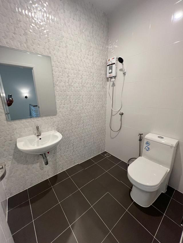 ให้เช่าทาว์นโฮมตกแต่งพร้อมอยู่ หมู่บ้านเอซเซน ปิ่นเกล้า-พุทธมณฑล สาย5 (EZZEN ศาลายา) 16