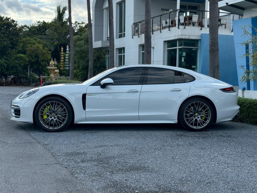Porsche Panamera 4 E-Hybrid (MY2022)📆 ปี 2022 | 📍วิ่งเพียง 11,xxx km เท่านั้น💰 ราคาเพียง 5,490,000 บาท