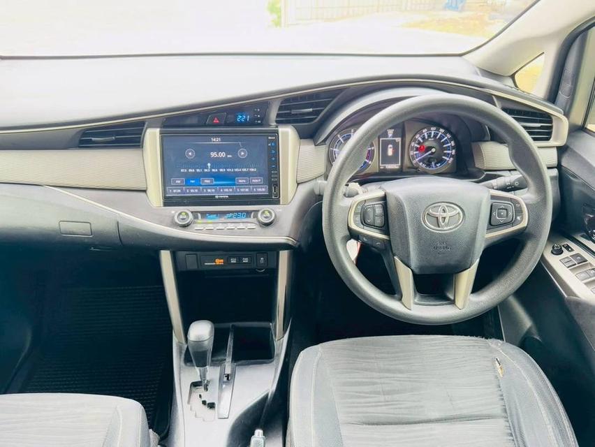 TOYOTA INNOVA CRYSTA เครื่อง2.8cc. AUTO ปี2021