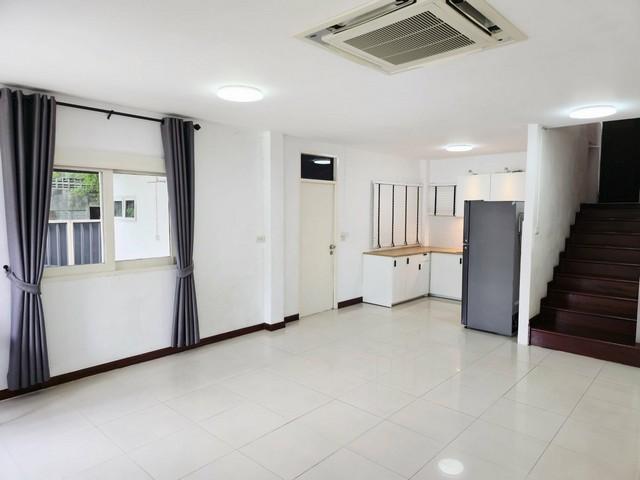 บ้านเดี่ยว 150 ตรว. 250 ตรม ซอยรามอินทรา 42 ใกล้รถไฟฟ้าสายสีชมพูสถานี รามอินทราก.ม.6 7