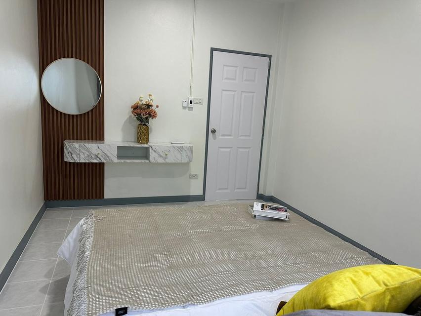 บ้านเดี่ยวซอยเขาตาโล   หมู่บ้านเอกมงคลวิลเลจ1 พัทยา 5