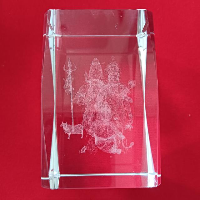 "แท่งคริสตัลแกะสลักเลเซอร์ 2D/3D รูปภาพมหาเทพ (พระศิวะ พระพิฆเนศ และพระแม่ปารวตีย์)" รูปย่อยที่ 2