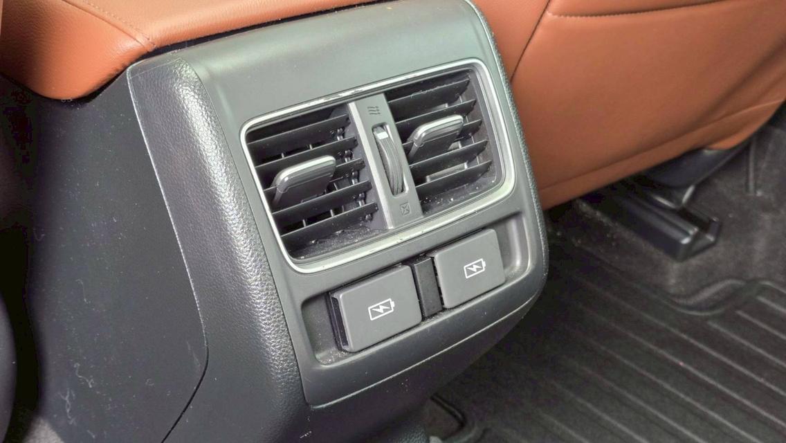 HONDA ACCORD G10 2.0 eHEV TECH 2022  14