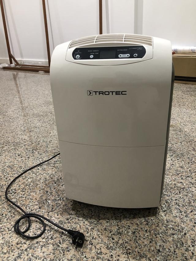 เครื่องดูดความชื้น TROTEC TTK 100e