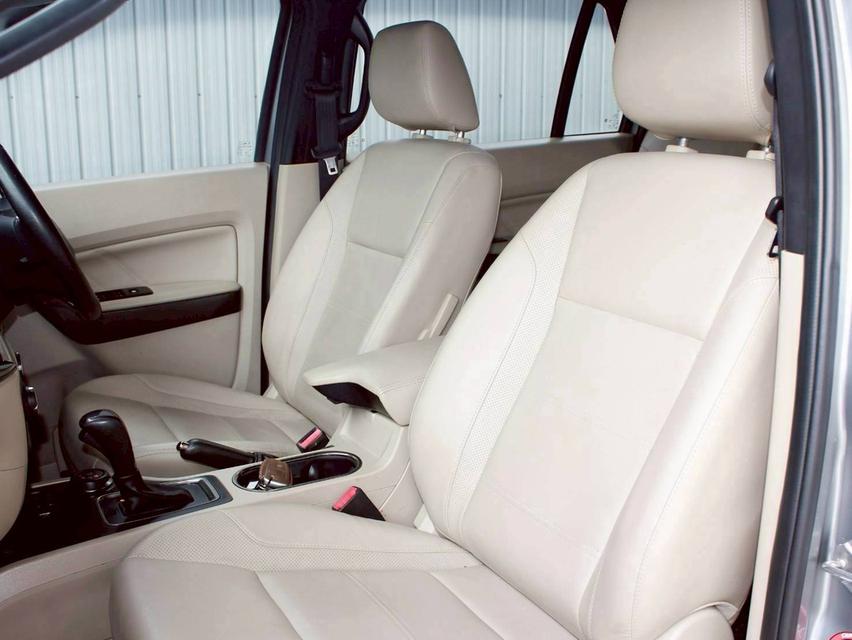 FORD EVEREST 3.2 TITANIUM PLUS 4WD ปี 2016   13