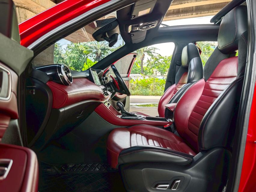 ขายรถ MG HS 1.5X Sunroof ปี 2020 สีแดง เกียร์ออโต้ 11