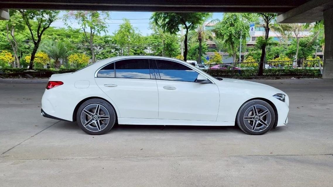 Mercedes-Benz C350e W206 AMG AT ปี 2025 4