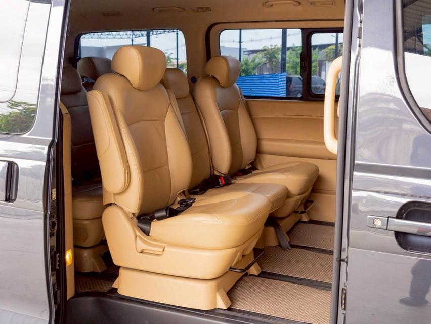 HYUNDAI H-1 2.5 Elite ปี 2021 ประกันเครื่องเกียร์3ปี 30,000 km 19