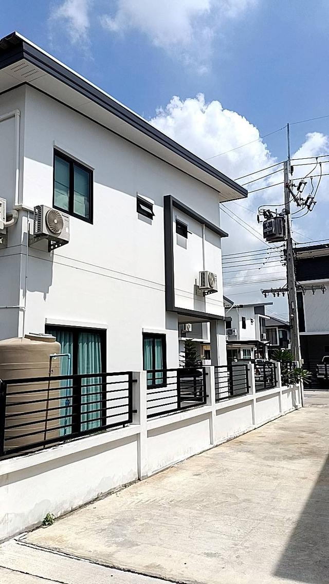 ขายทาวน์เฮ้าส์ 2 ชั้น หมู่บ้าน NC ปาล์มพาร์ค 2 2