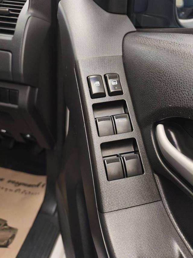 Isuzu D-Max 2.5Z Hi-Lander 4ประตู ดีเซล เกียร์ธรรมดา ปี2013 7