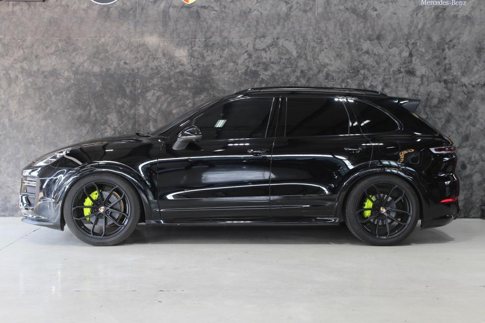 รหัสรถ AVA4139 📌 Porsche Cayenne E Plug in 2017 Facelift Look 2025 สวยๆ พรัอมๆ ล้อ 21 ยางใหม่ปี 25 รูปที่ 9