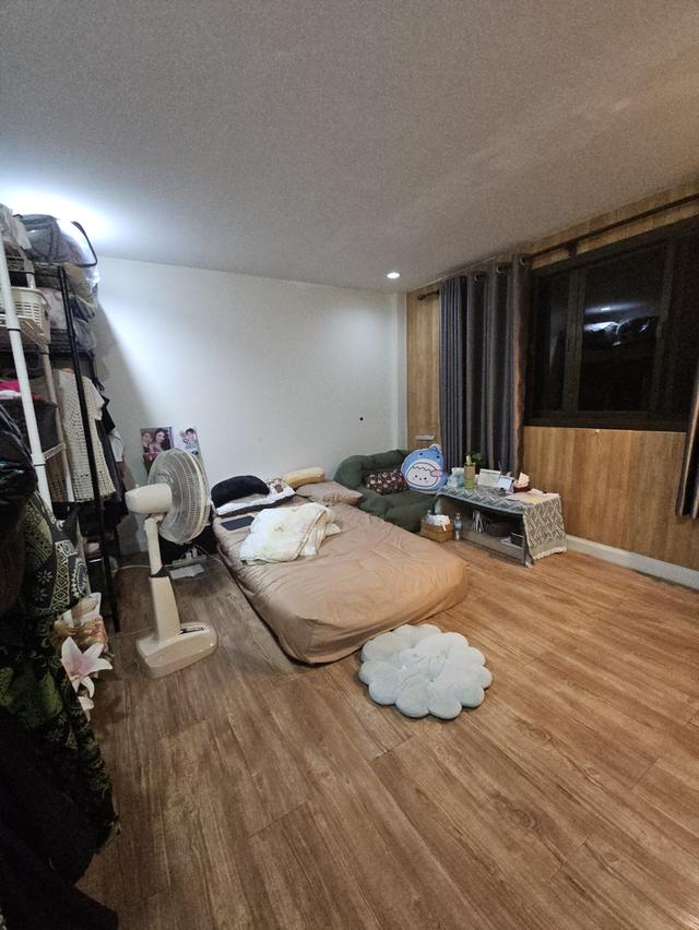 ขายทาวน์โฮม 3 ชั้น ซอยรามอินทรา 14 ราคา 4,100,000 บาท 5