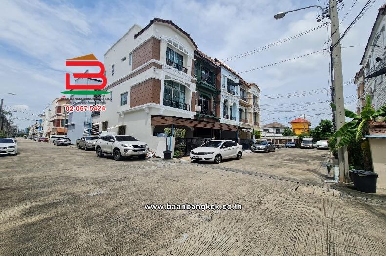 ทาวน์โฮม บ้านกลางเมือง โชคชัย 4 เนื้อที่ 22.6 ตร.ว (โชคชัย 4 ซอย 20) ใกล้สถานีตำรวจโชคชัย 4 แขวงลาดพร้าว เขตลาดพร้าว กรุงเทพมหานคร 12