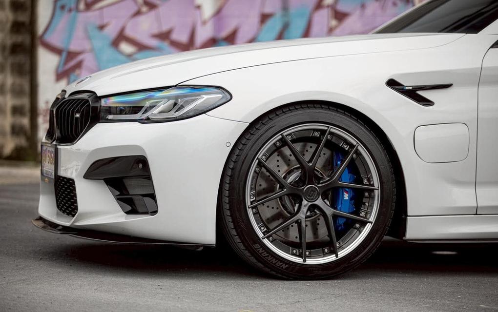 BMW 530e G30 LCI M Sport 361HP | Year 2018 | Fully Loaded with Mods