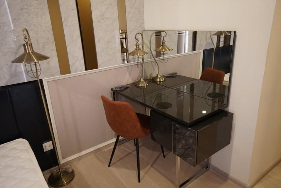 ให้เช่าคอนโด Life Asoke (ไลฟ์ อโศก) 2ห้องนอน MRTเพชรบุรี 7