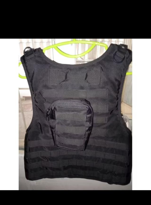 เสื้อป้องกัน เสื้อเกราะ มือสอง