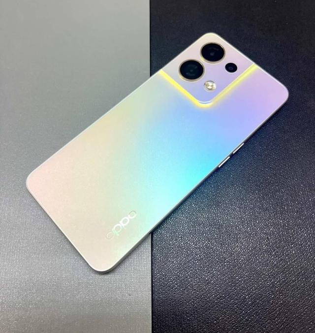 Oppo Reno 8 สีทอง มือ 2 1