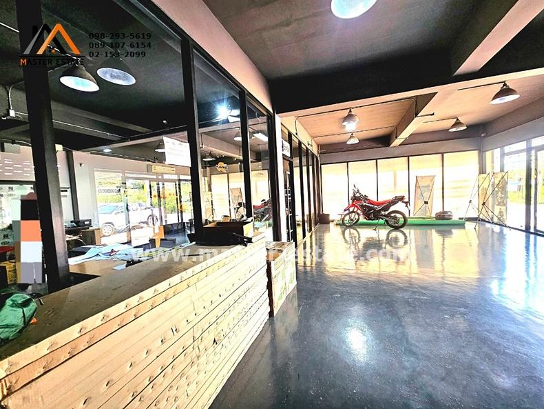 ให้เช่าอาคารสำนักงาน (ชั้นล่าง) เนื้อที่ 200 ตรม. ซ.รามอินทรา 65 สวย-สะอาด พร้อมที่จอดรถรอบอาคาร DESIGN MODERN กั้นห้องกระจก 1 ห้อง 11