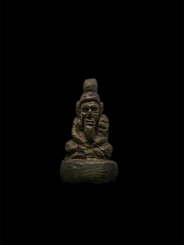 รูปหล่อฤาษีรุ่นแรกหลวงปู่เปี่ยม วัดลำปลอก ตรัง เนื้อทองผสม รับประกันแท้