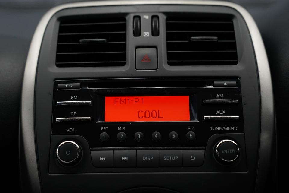 NISSAN MARCH 1.2 E CVT AT ปี 2018 สี แดง ไมล์น้อย พร้อมขับ โทร. 0922639576 เอ๋ 8