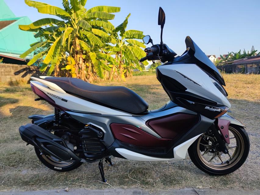 รถปี 2025 Malaguti Madison ใช้เพียง 5 พันkm.ครับ รูปที่ 4