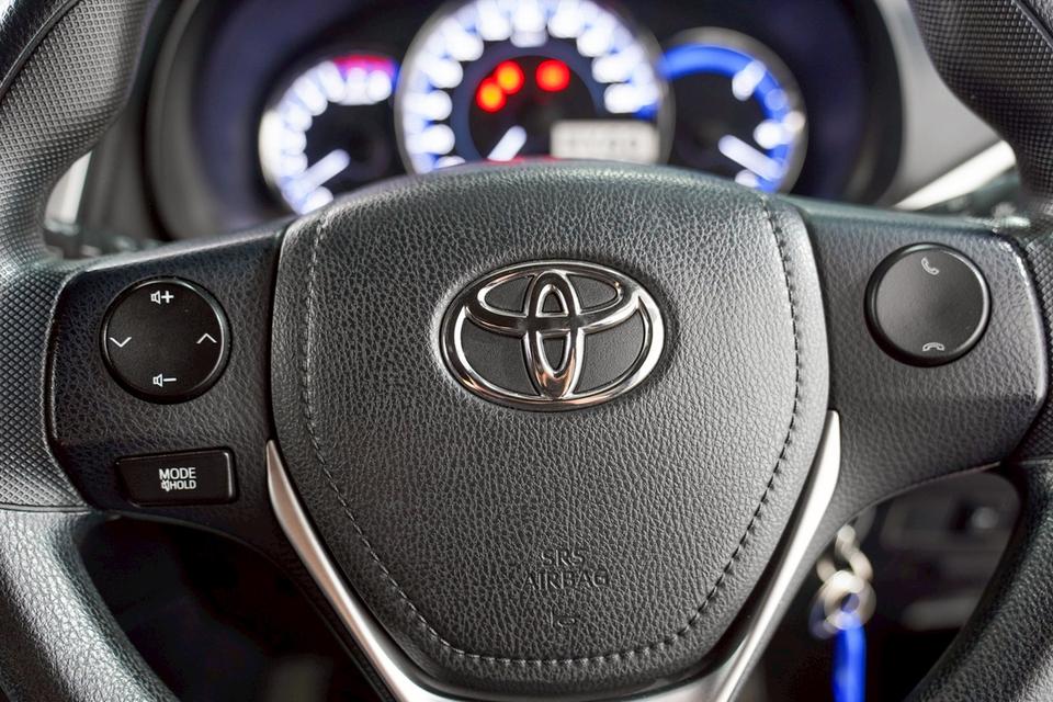 ขายรถยนตร์ toyota มือสอง รูปที่ 11