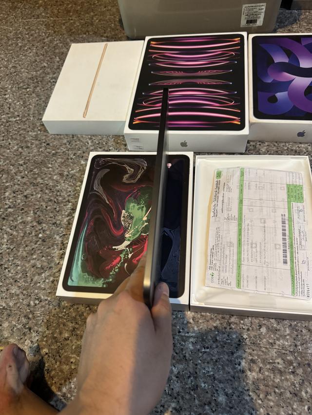 ขายๆๆๆถูกๆๆiPadPro11นิ้วสีSpace Gray 512กิ๊ก Wifi Only มีกล่องอีมี่ตรงพร้อมใบเสร็จยังอยู่เลยคับใช้งานดีทุกๆฟังชั่นสูนTrueทุกๆฟังชั่นรีสโตได้ตลอดไม่มีต 5