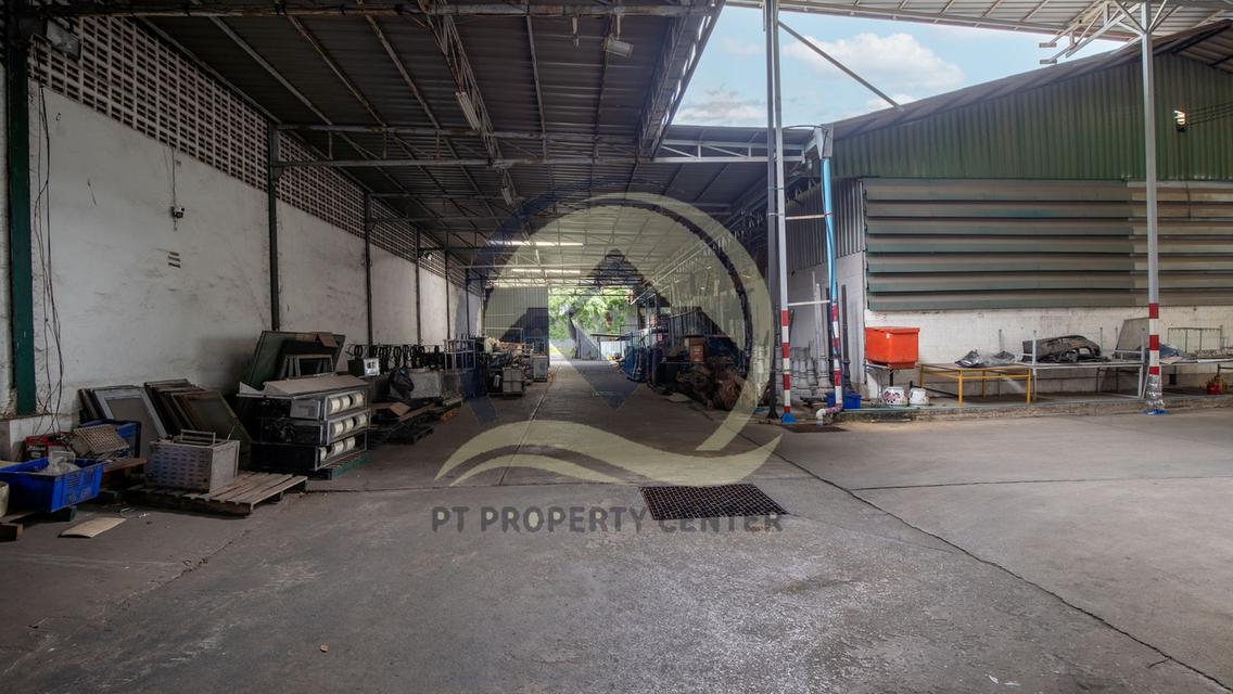 ขาย ที่ดินพร้อมโรงงาน เนื้อที่ 10-3-40 ไร่ (4,340 ตร.ว.) ซอยคลองหลวง 8 ปทุมธานี 14