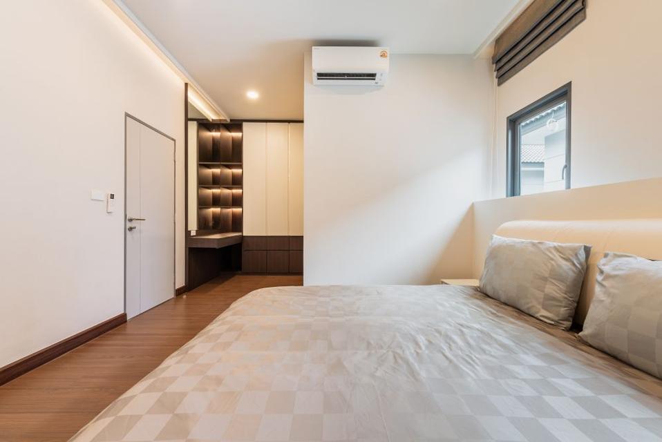 ให้เช่า / ขาย บ้านหรู มือ 1 (แต่งเสร็จ) The City บางนา ใกล้ Mega Bangna 12