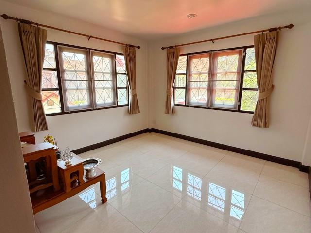 สะพานปลา อ่างศิลา เสม็ด บ้านพักตากอากาศ 2ชั้น 3นอน 240 ตร.ม. โลตัสอ่างศิลา 600 ม. 8