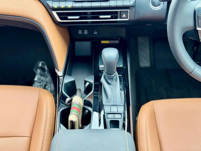 2026 Toyota Camry HEV Premium Luxury Topสุด ใหม่จัดๆ รถเดือนเดียว ยังไม่จดทะเบียน คุ้มมากๆ รูปที่ 10