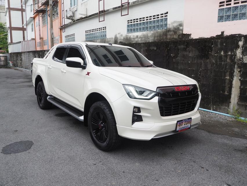 ISUZU D-MAX HI-LANDER CAB-4 1.9 X-series M/T ปี2022