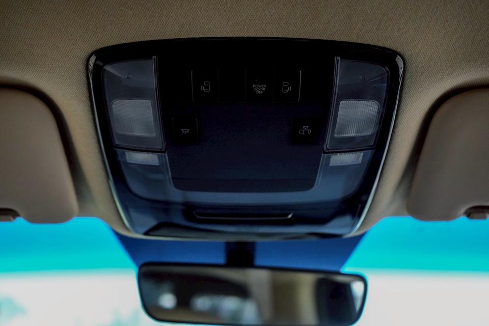 รหัสรถ CBL47 HYUNDAI STARIA 2.2 S AT 2023 16